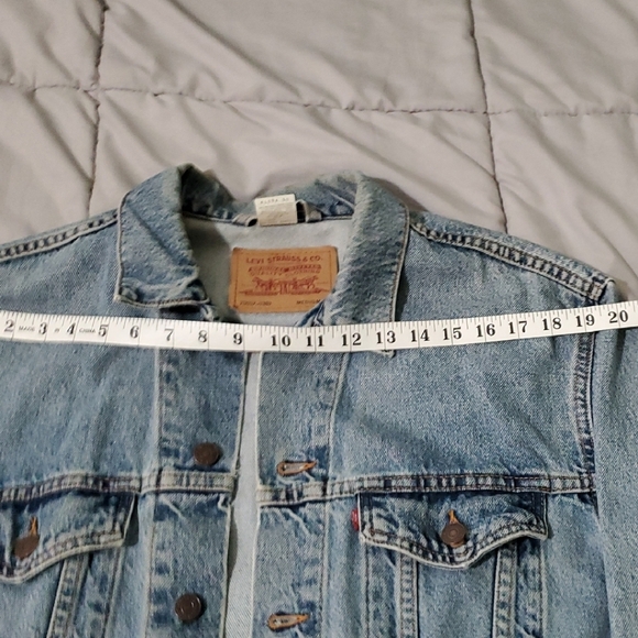 Levi's Light Blue Denim Jacket - Picture 6 of 10